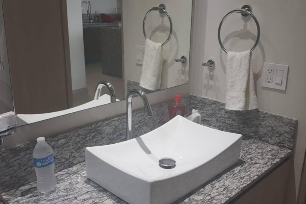 Apartamento Precioso Departamento En Acapulco Diamante Exterior foto